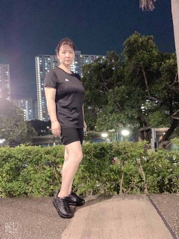 枫叶的第一张照片--马尾相亲网