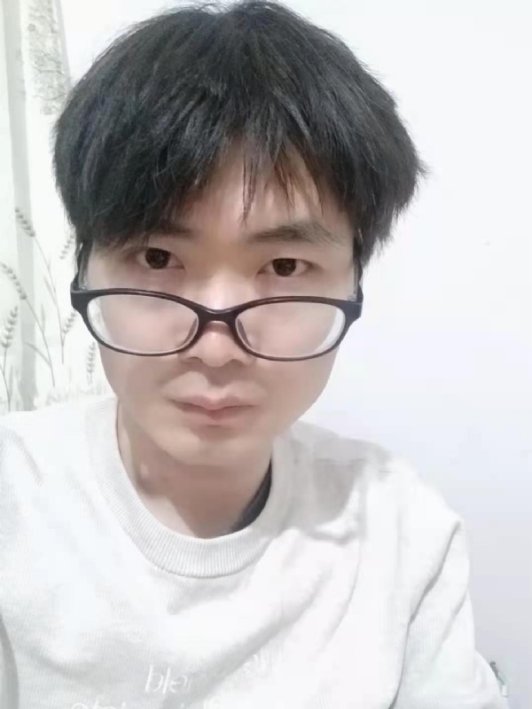 一起成长的第一张照片--马尾相亲网