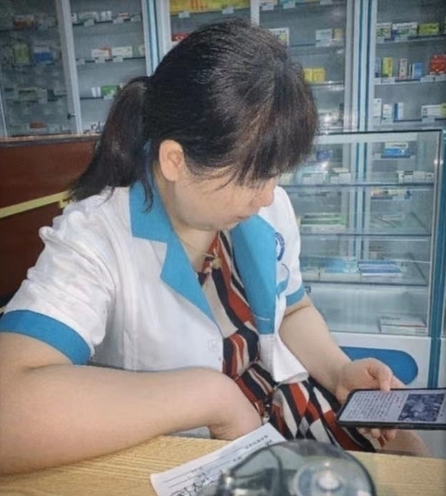 简单快乐的第一张照片--马尾相亲网