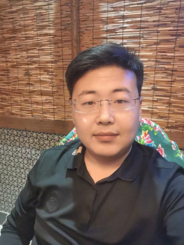 刘先生的第一张照片--马尾相亲网