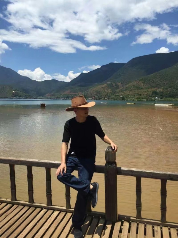 剑胆琴音的第一张照片--马尾相亲网