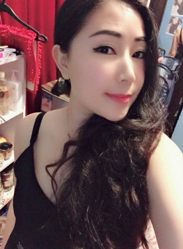 小女人的第一张照片--马尾相亲网