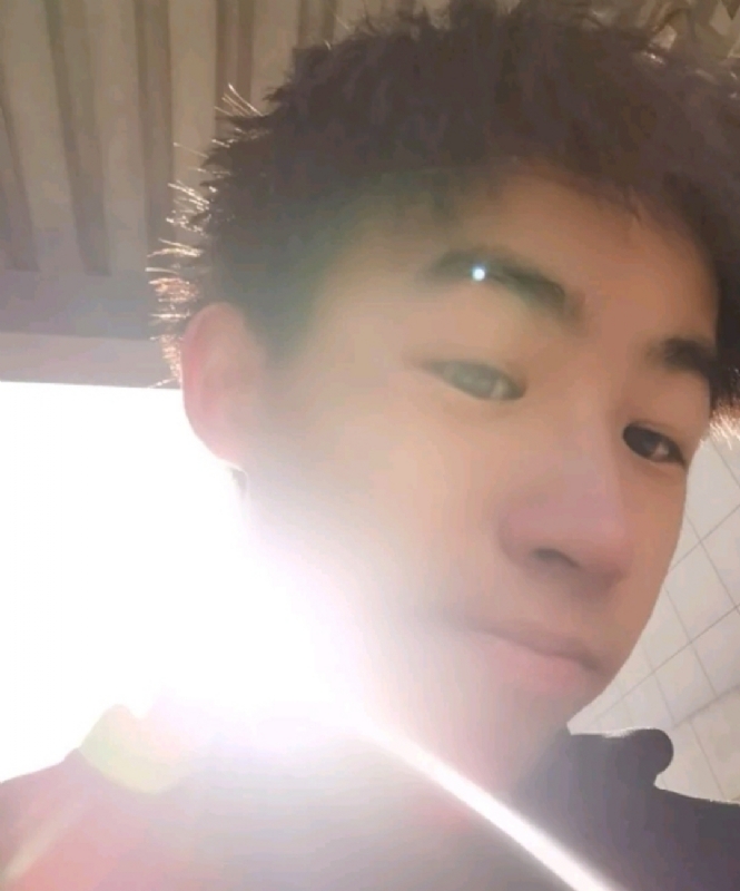 吻风的第一张照片--马尾相亲网