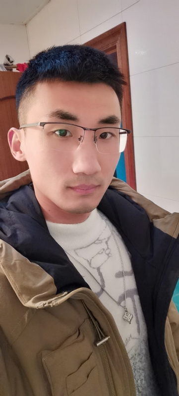 闯红灯吐泡泡的第一张照片--马尾相亲网