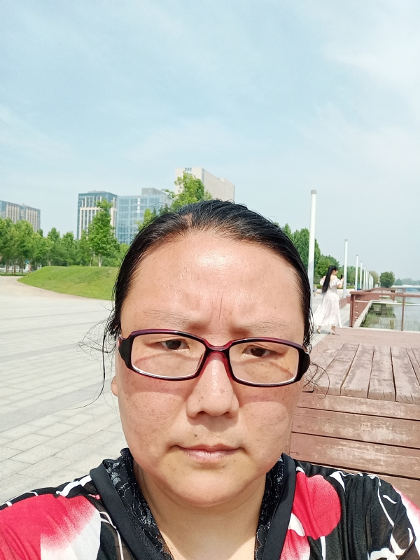 苦乐的第四张照片--马尾相亲网