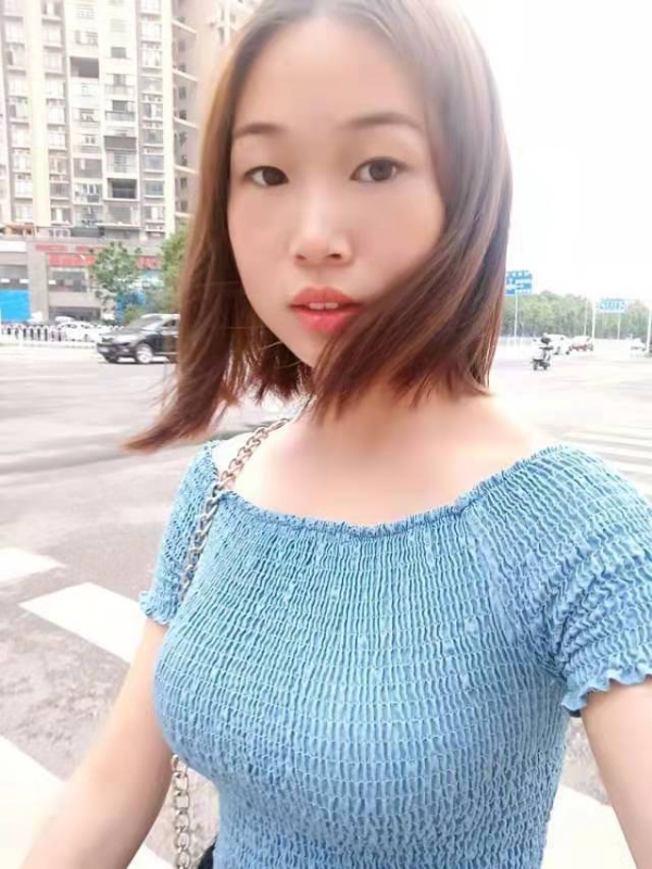 秋水伊人的第四张照片--马尾相亲网