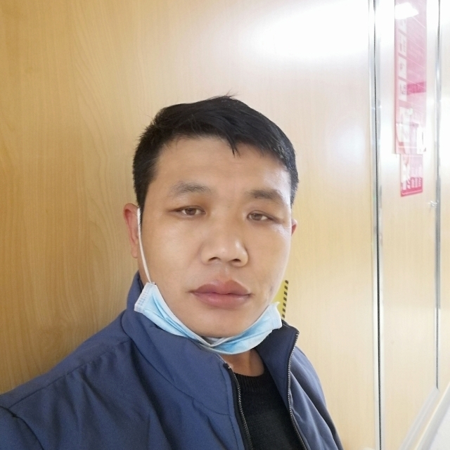 随遇而安的第一张照片--马尾相亲网