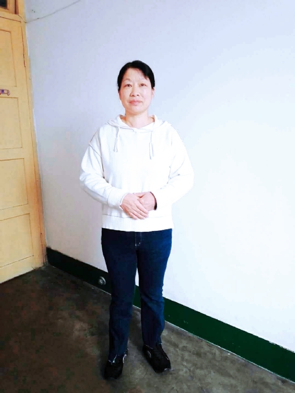 小妹的第四张照片--马尾相亲网