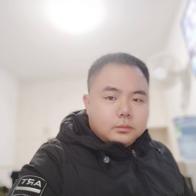 珍惜眼前人的第一张照片--马尾相亲网