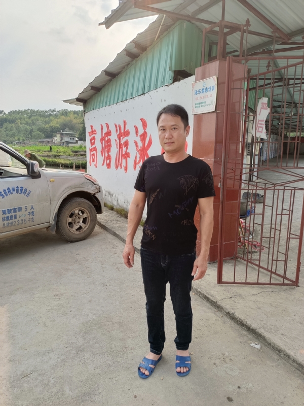 往后有您的第一张照片--马尾相亲网