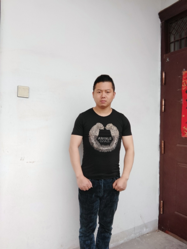 萧萧的第一张照片--马尾相亲网