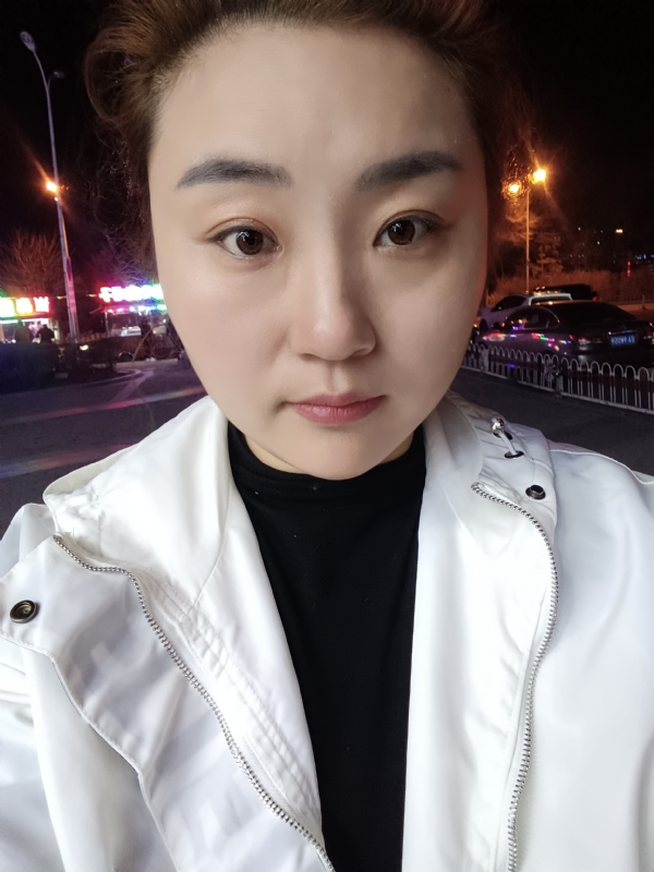西柚的第一张照片--马尾相亲网