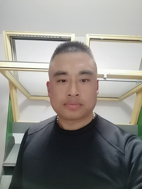 柏林的第一张照片--马尾相亲网