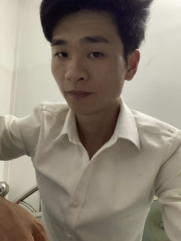 枯秋的第一张照片--马尾相亲网