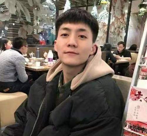 迪迪的第一张照片--马尾相亲网