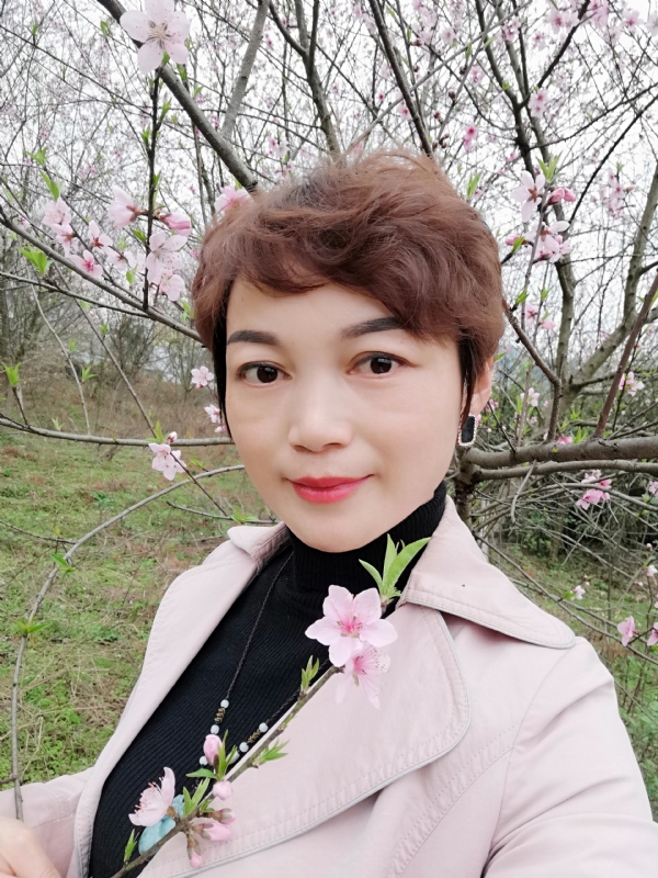 转角遇到你的第一张照片--马尾相亲网