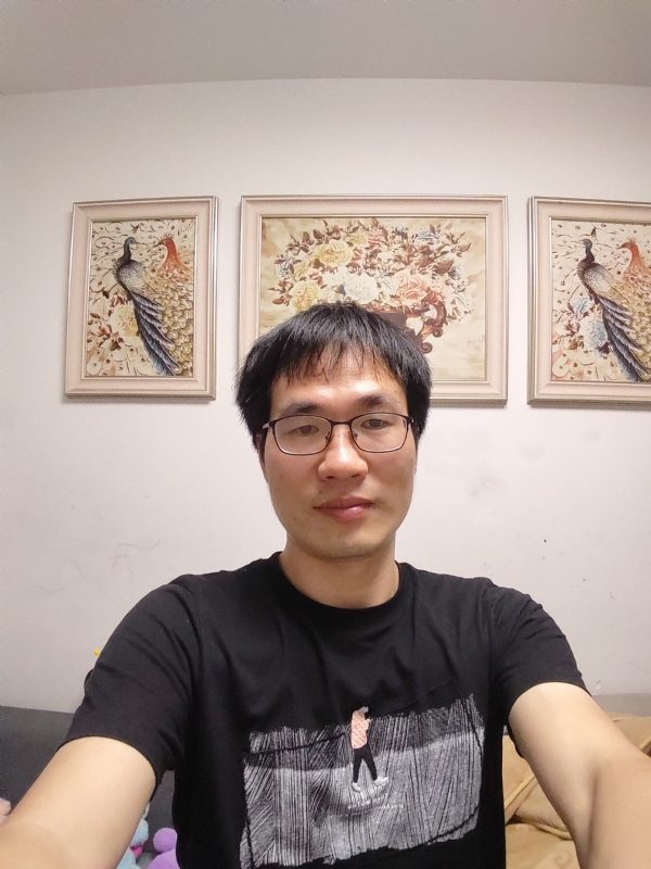 等等的第一张照片--马尾相亲网