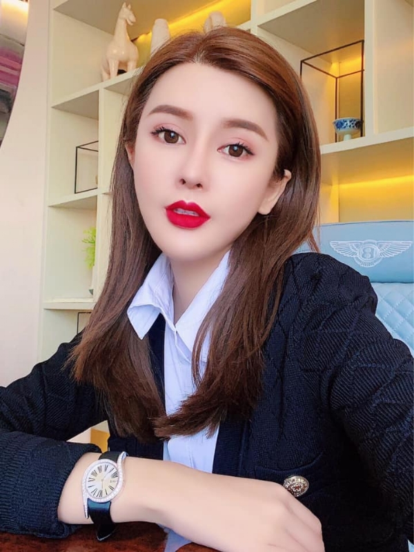 李嘉薇的第一张照片--马尾相亲网