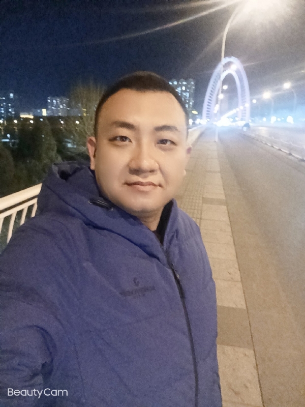 三千繁花落的第一张照片--马尾相亲网
