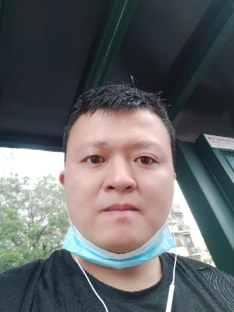 李生的第一张照片--马尾相亲网
