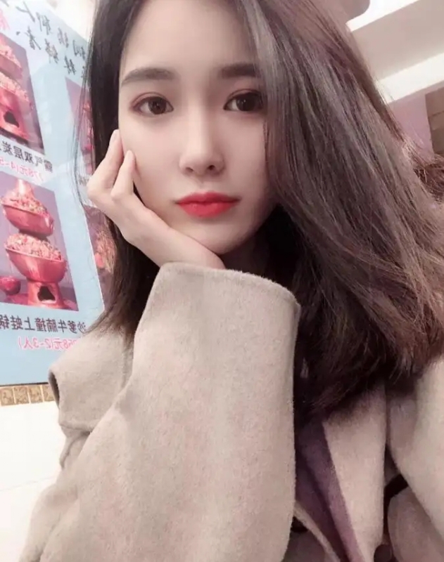 谢玲的第一张照片--马尾相亲网