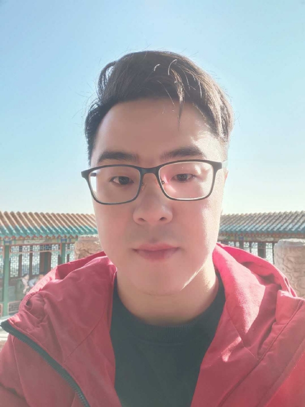 不爱吃竹子的小熊的第一张照片--马尾相亲网