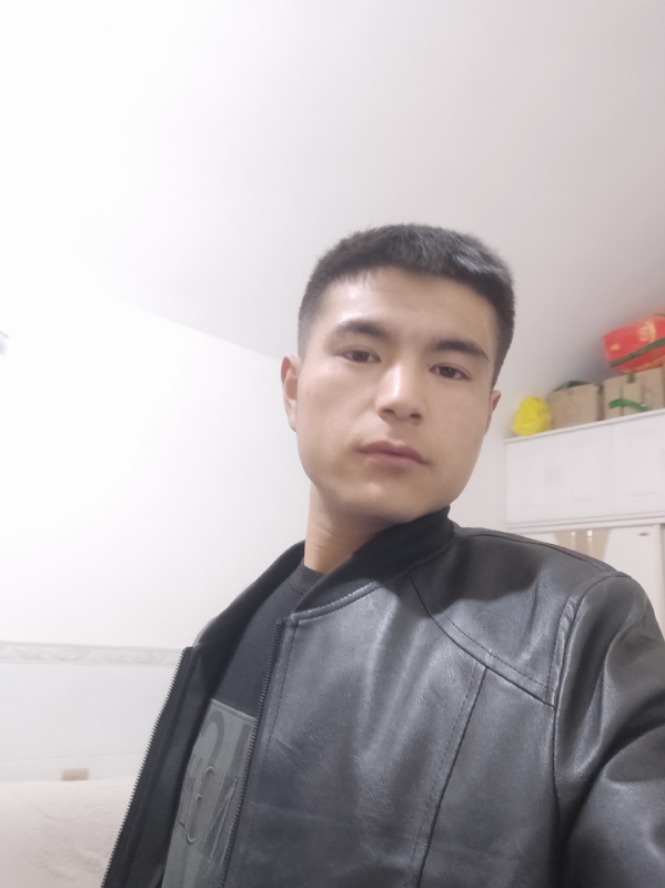 找女朋友的第一张照片--马尾相亲网