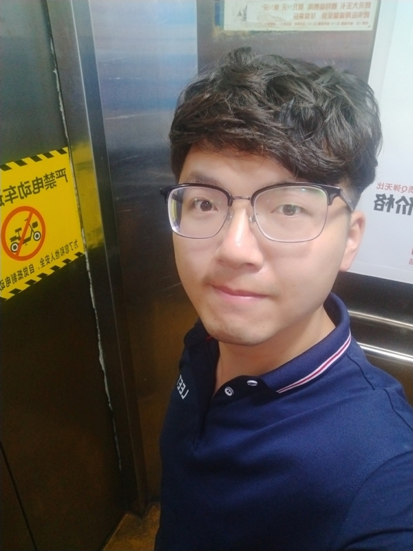 H先生的第二张照片--马尾相亲网