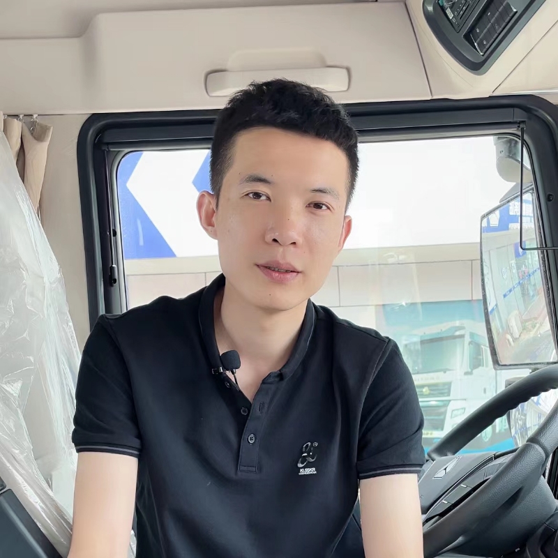 胡一凡的第一张照片--马尾相亲网