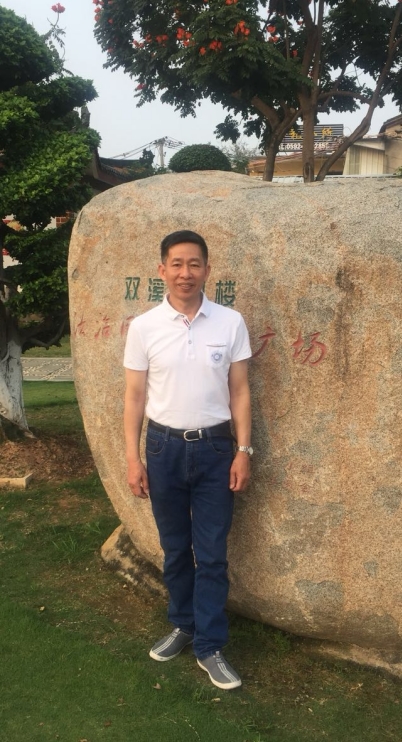 十月红枫的第三张照片--马尾相亲网