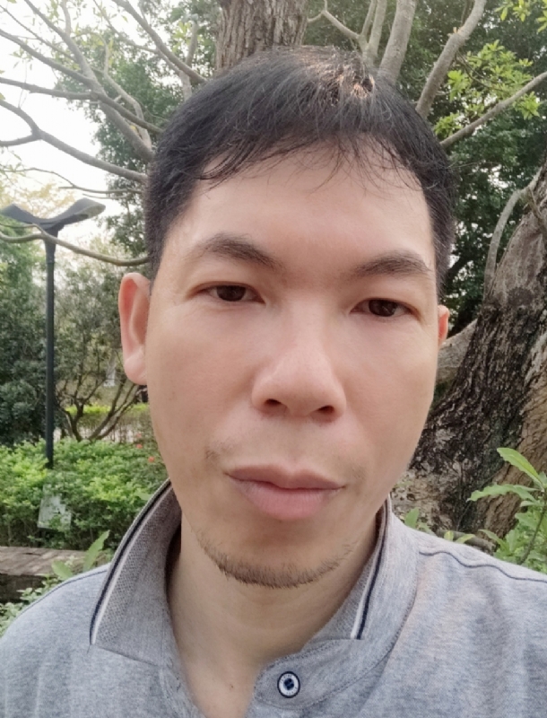 漂浮的云的第一张照片--马尾相亲网
