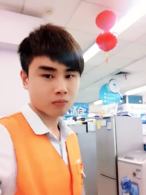 罗自强的第二张照片--马尾相亲网