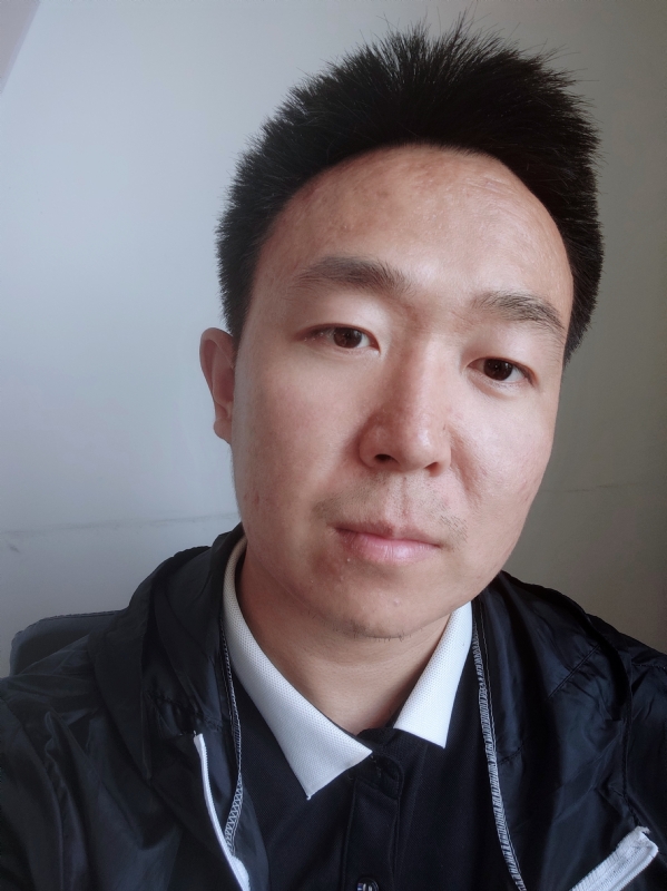 骰子的第七面的第一张照片--马尾相亲网