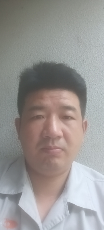 刀哥的第一张照片--马尾相亲网