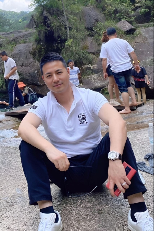 勿忘初心的第三张照片--马尾相亲网