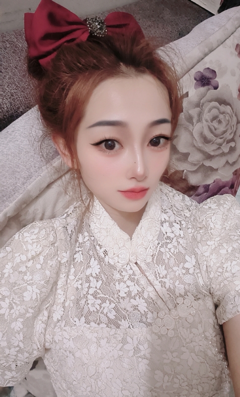 有缘千里来相会的第一张照片--马尾相亲网