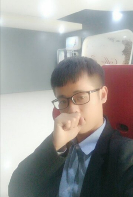 绝卓苦坚的第三张照片--马尾相亲网