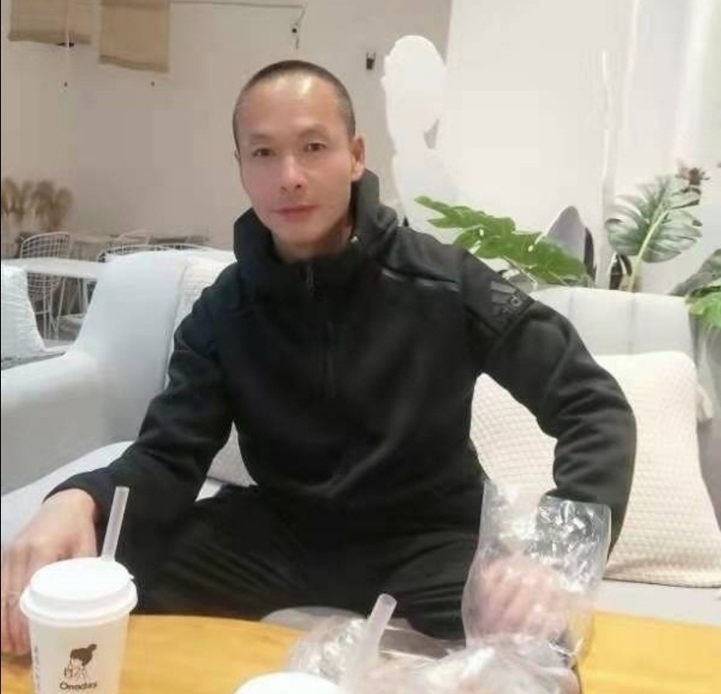 春满的第一张照片--马尾相亲网
