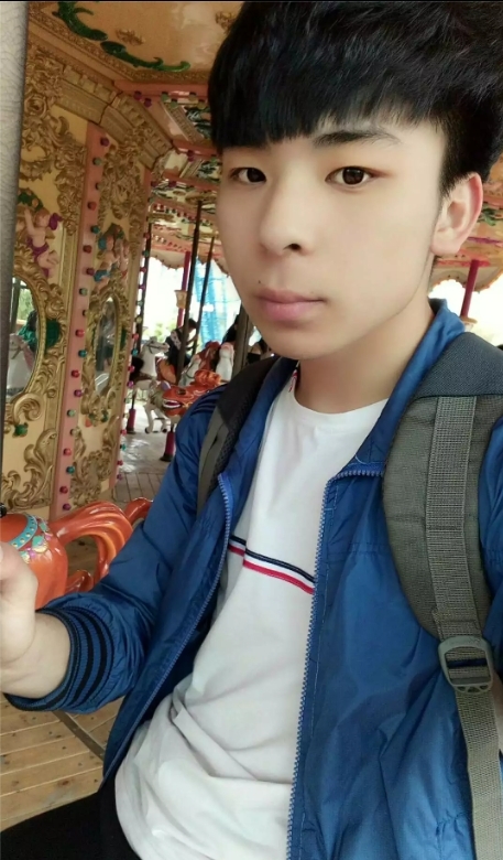 他她它的第一张照片--马尾相亲网