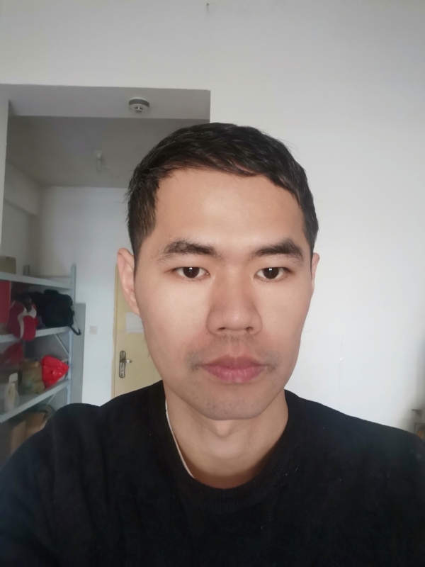 梦想在飞翔的第三张照片--马尾相亲网