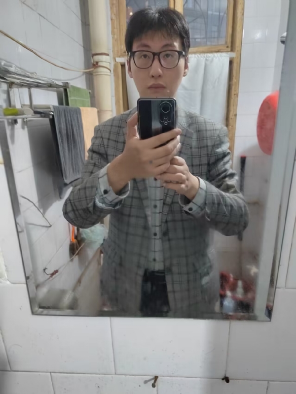 窒息的第二张照片--马尾相亲网