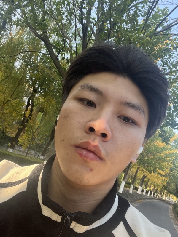 我他的第一张照片--马尾相亲网