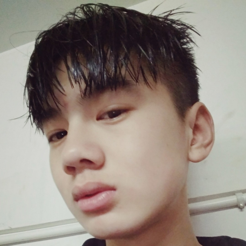 明路的第一张照片--马尾相亲网