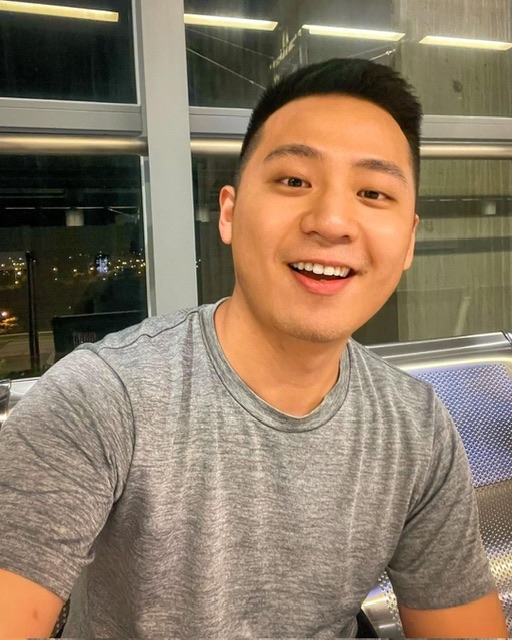 孤獨的男人的第三张照片--马尾相亲网