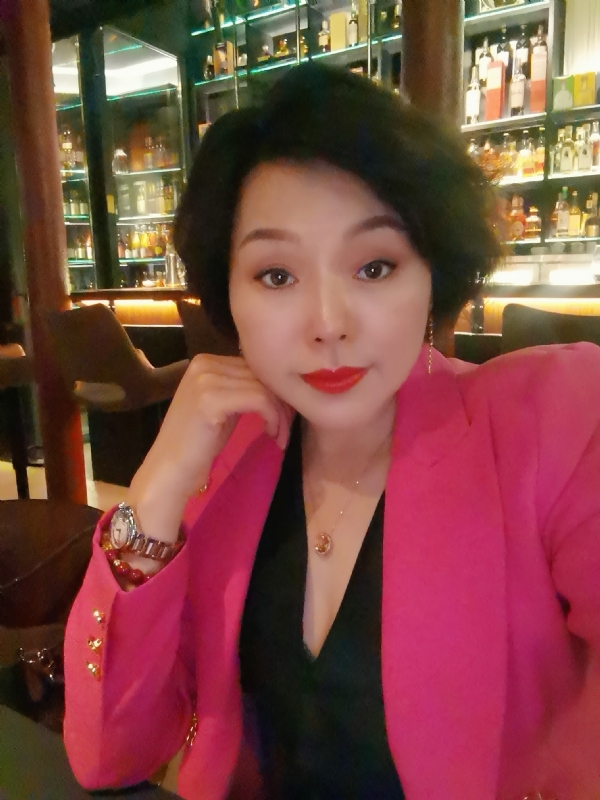 feng的第一张照片--马尾相亲网