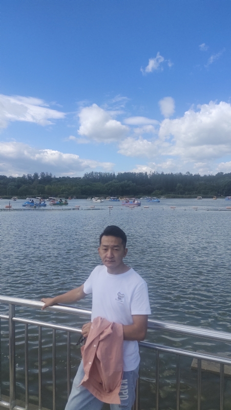 脱了壳的龟的第一张照片--马尾相亲网