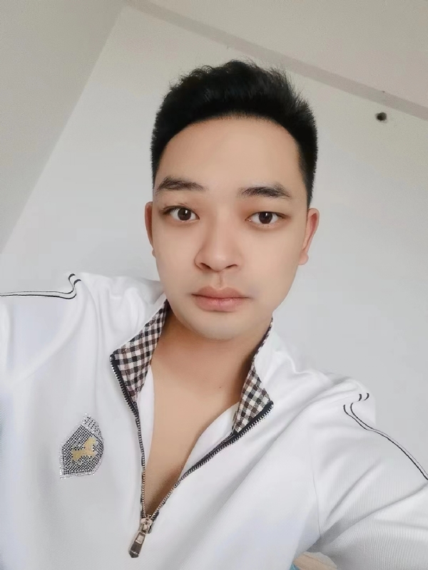 阿鑫的第一张照片--马尾相亲网