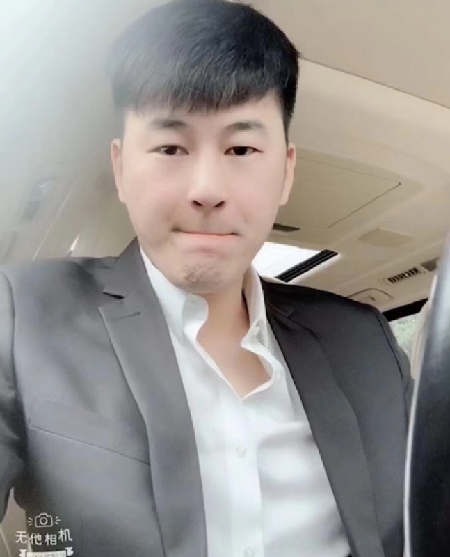 来弟的第一张照片--马尾相亲网