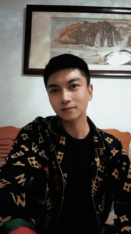 正直的火焰的第三张照片--马尾相亲网