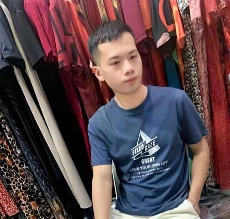 萃臻的第一张照片--马尾相亲网
